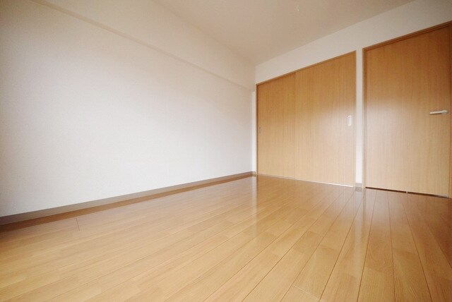 上尾根貝戸団地８号棟の物件内観写真