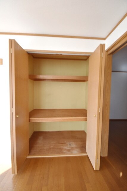 フラット花井弐番館の物件内観写真