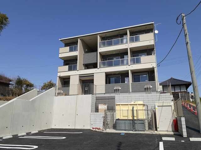 リッシュ・リヴィエールの物件外観写真