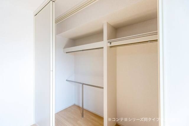 リッシュ・リヴィエールの物件内観写真