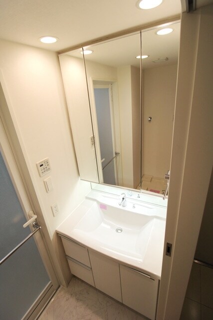 ドゥーエ大宮の物件内観写真