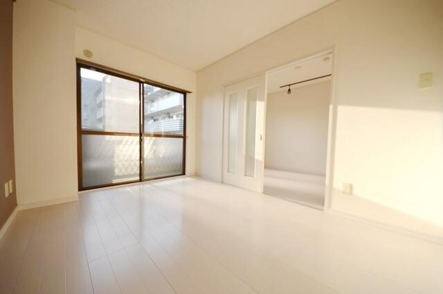 アーバンＳＴの物件内観写真