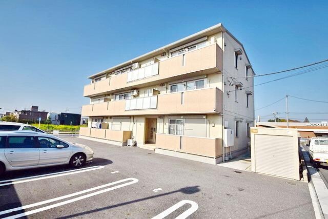 グランシーバ　１の物件外観写真