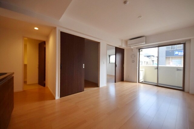 ラフレ東川口の物件内観写真