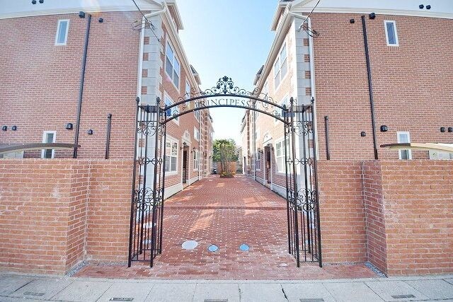 ＰＲＩＮＣＩＰＥＳＳＡ　ＬＵＣＥの物件内観写真