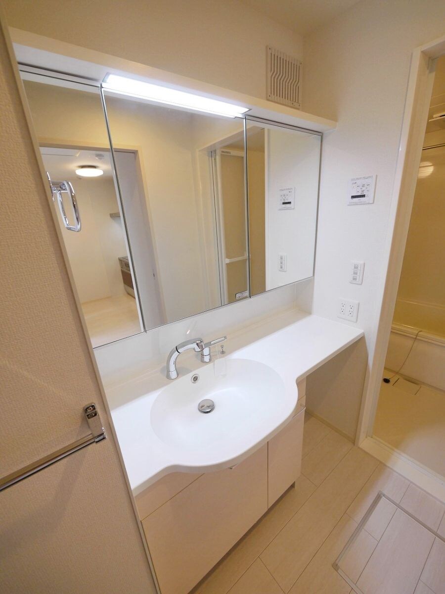 プルメリアの物件内観写真