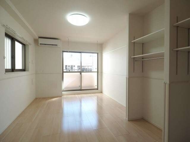 アヴァンセ・フルールの物件内観写真