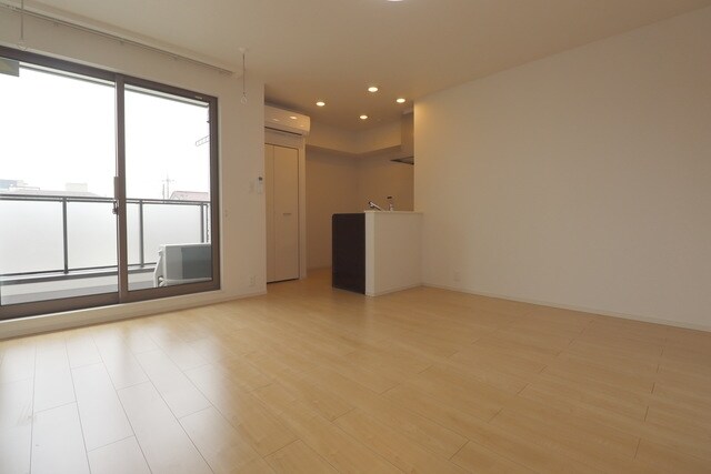 レイクパークの物件内観写真