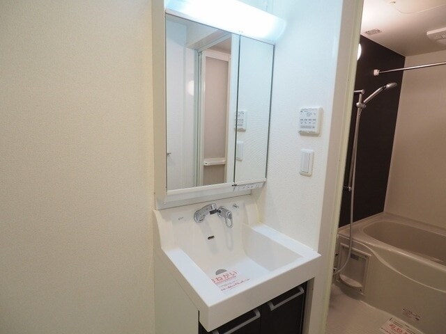 グラン　アベニューIの物件内観写真