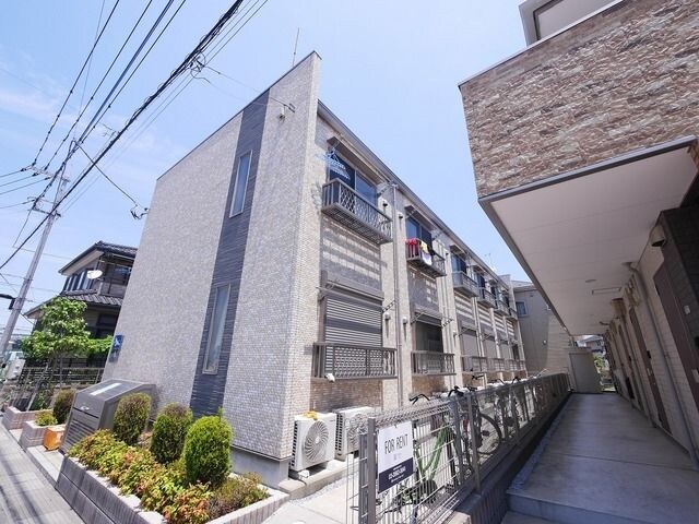 チェリー八潮の物件外観写真