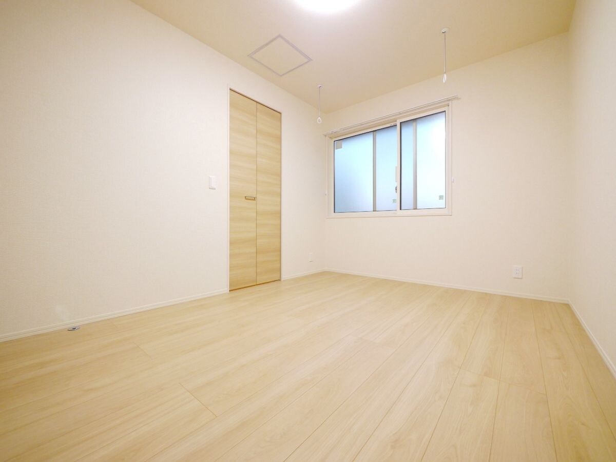 ロイジェントパークス草加手代　Bの物件内観写真