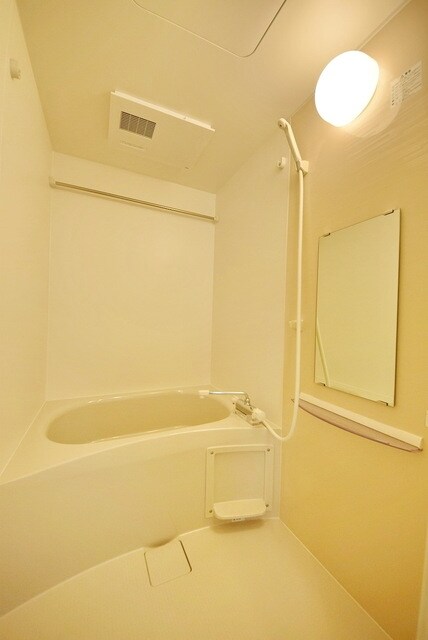 ホワイトヴィラの物件内観写真