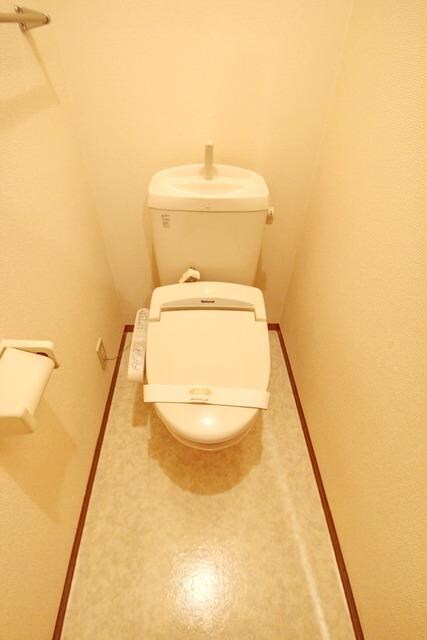 リビングタウン三橋西Ｂの物件内観写真