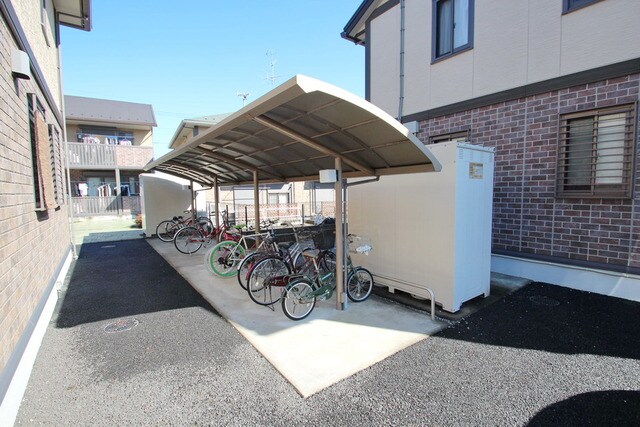 リビングタウン三橋西Ｂの物件内観写真