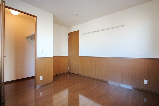 リビングタウン三橋西Ｂの物件内観写真