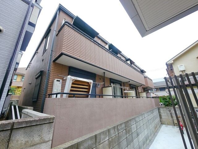 メゾン　ウィスタリアの物件外観写真