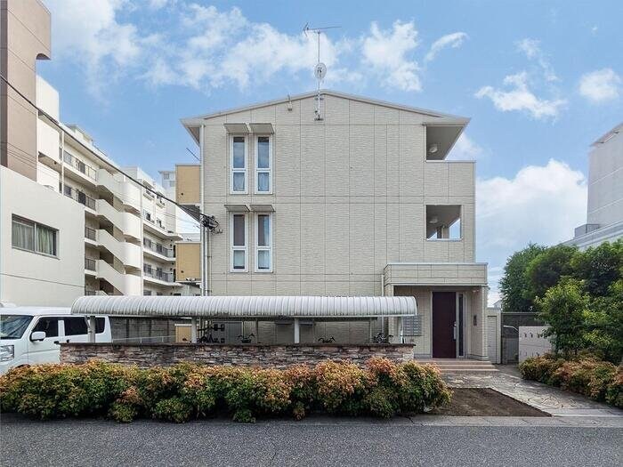 ロイヤルローズの物件外観写真