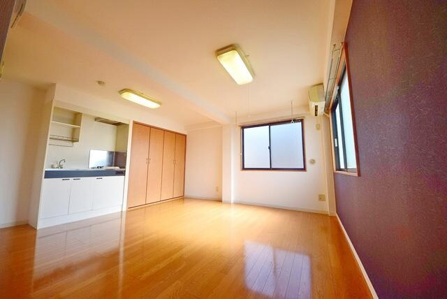 レジナス蕨の物件内観写真