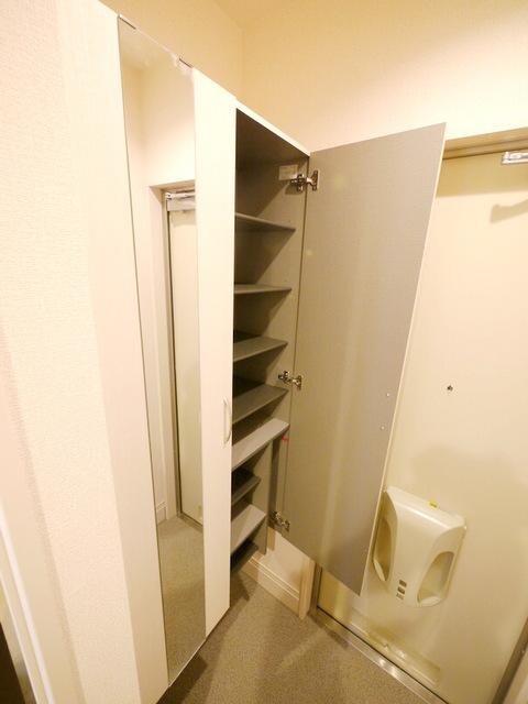 ロブレコートの物件内観写真