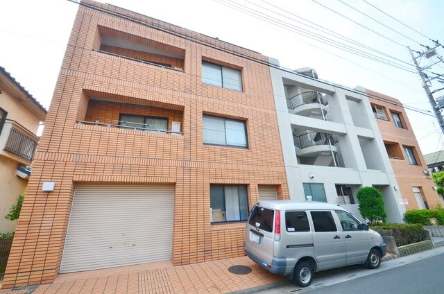 ヴィラ栄和の物件外観写真