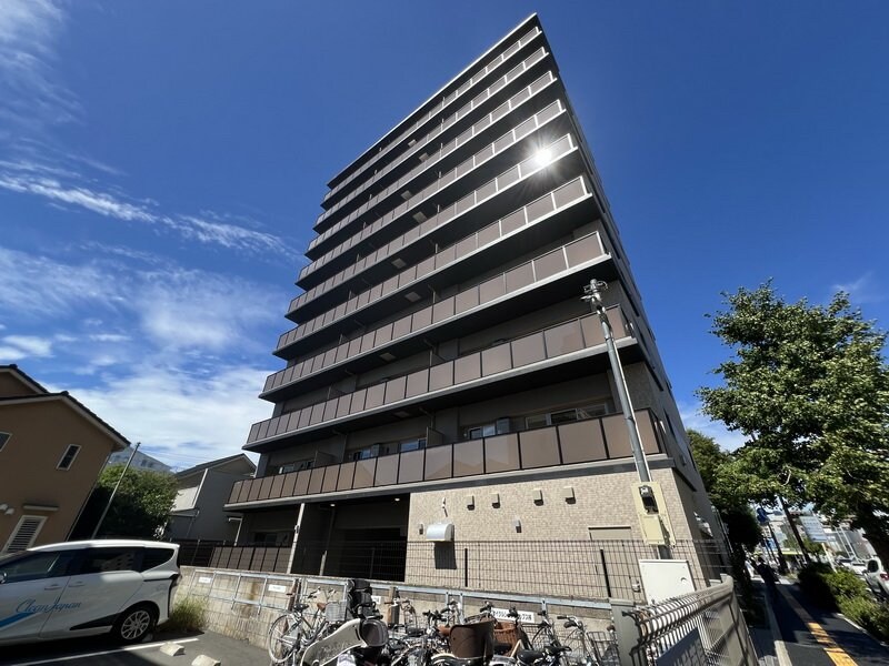 ラグゼナ浦和の物件外観写真