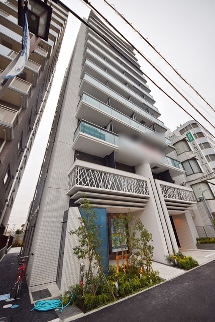 URBAN SKYLINE OMIYAの物件外観写真