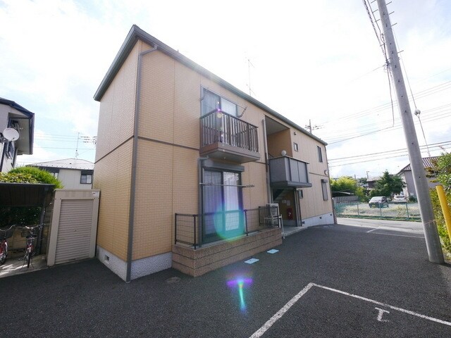 ハニーハウスBの物件外観写真