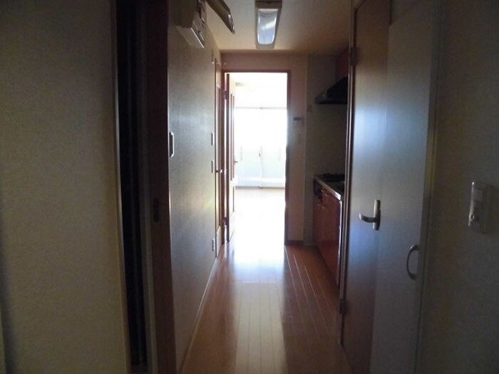 ウィスタリアの物件内観写真