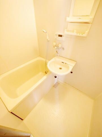 コーポＳＴＲＥＡＭの物件内観写真