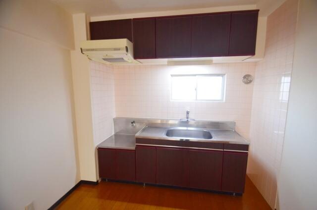 ファベール西浦和Iの物件内観写真