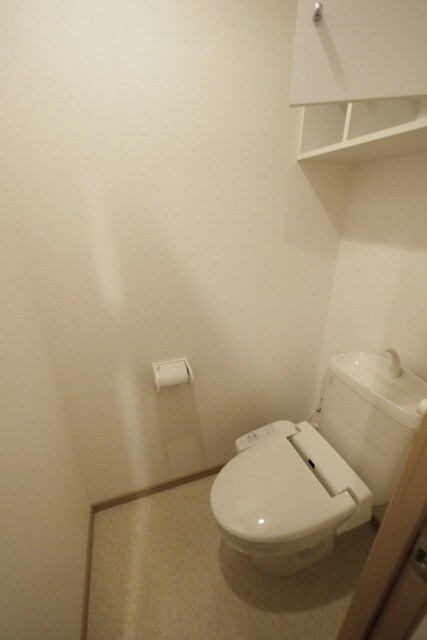 Ｋヴェストの物件内観写真