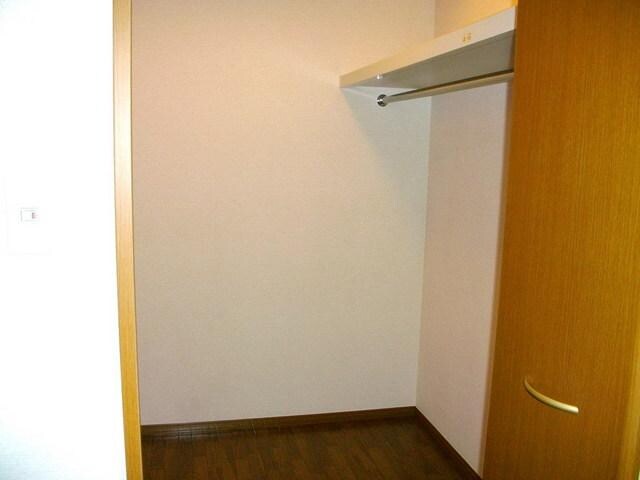 グリーンコート弐番館の物件内観写真