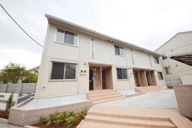 メゾンサクラの物件外観写真