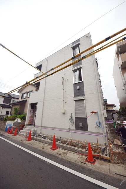 ホワイトヴィラの物件外観写真