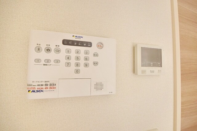 ホワイトヴィラの物件内観写真