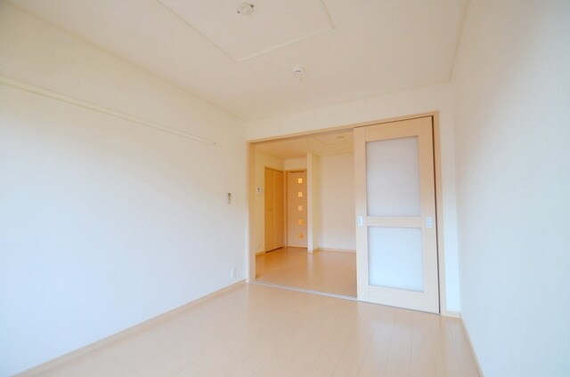 エテルノ　ブリ－ズ　Iの物件内観写真