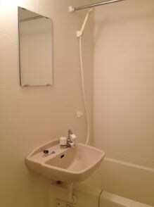 レオパレスヒルズ本郷町の物件内観写真