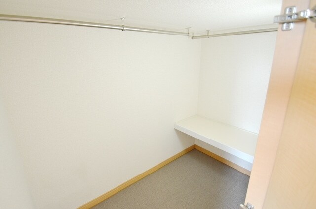 レオパレスクレールセリシエの物件内観写真