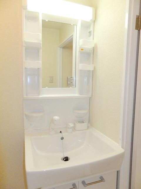 ジュネス桜田の物件内観写真