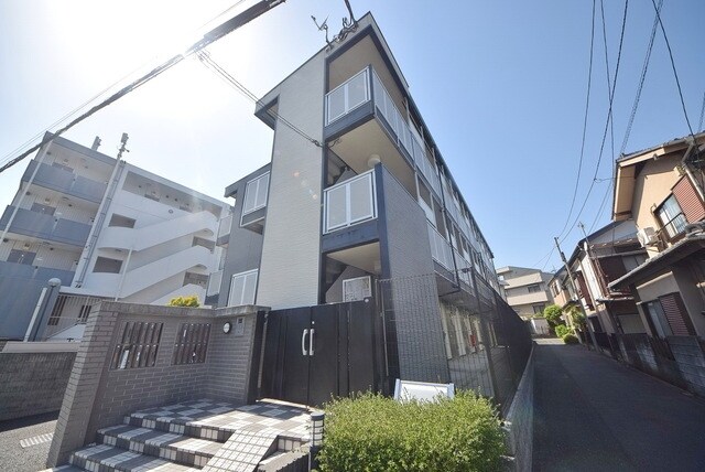 レオパレスブランドール　Ｈの物件外観写真