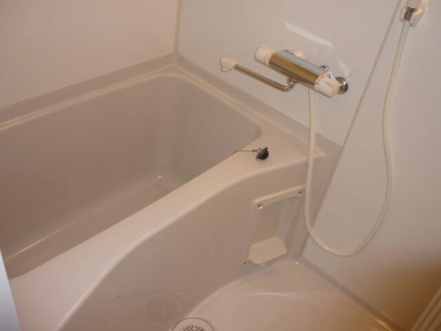 スパシエカステロ新都心の物件内観写真