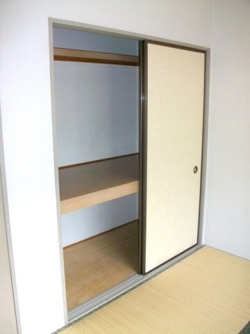 プリムヴェール弐番館の物件内観写真