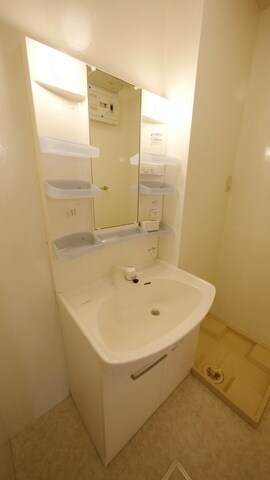 第６グリーンハイツ　Bの物件内観写真