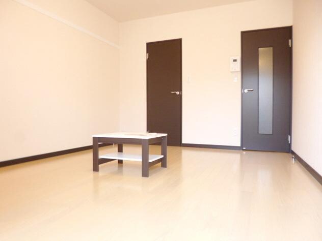 レオネクストラグレージュIIIの物件内観写真