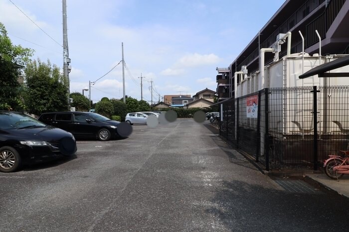 フローレスタカーサの物件内観写真