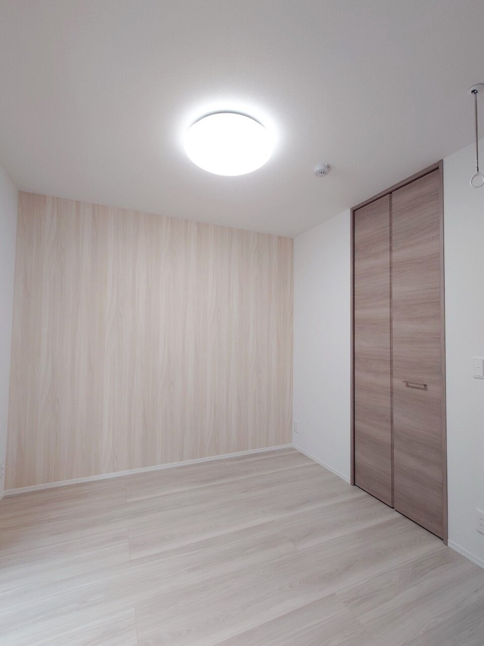 ノーブルパレスの物件内観写真