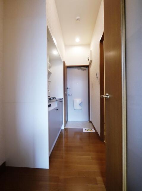 アンプルールブワ指扇２の物件内観写真