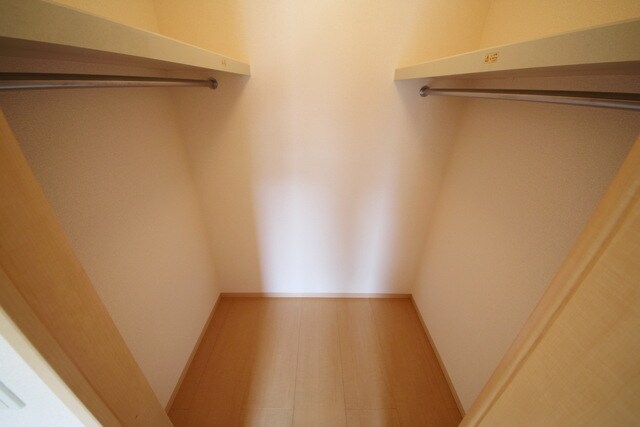 ウィスタリアＤの物件内観写真