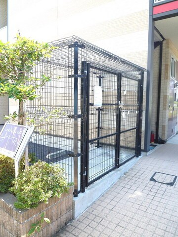 レオパレスクレール岸町の物件内観写真