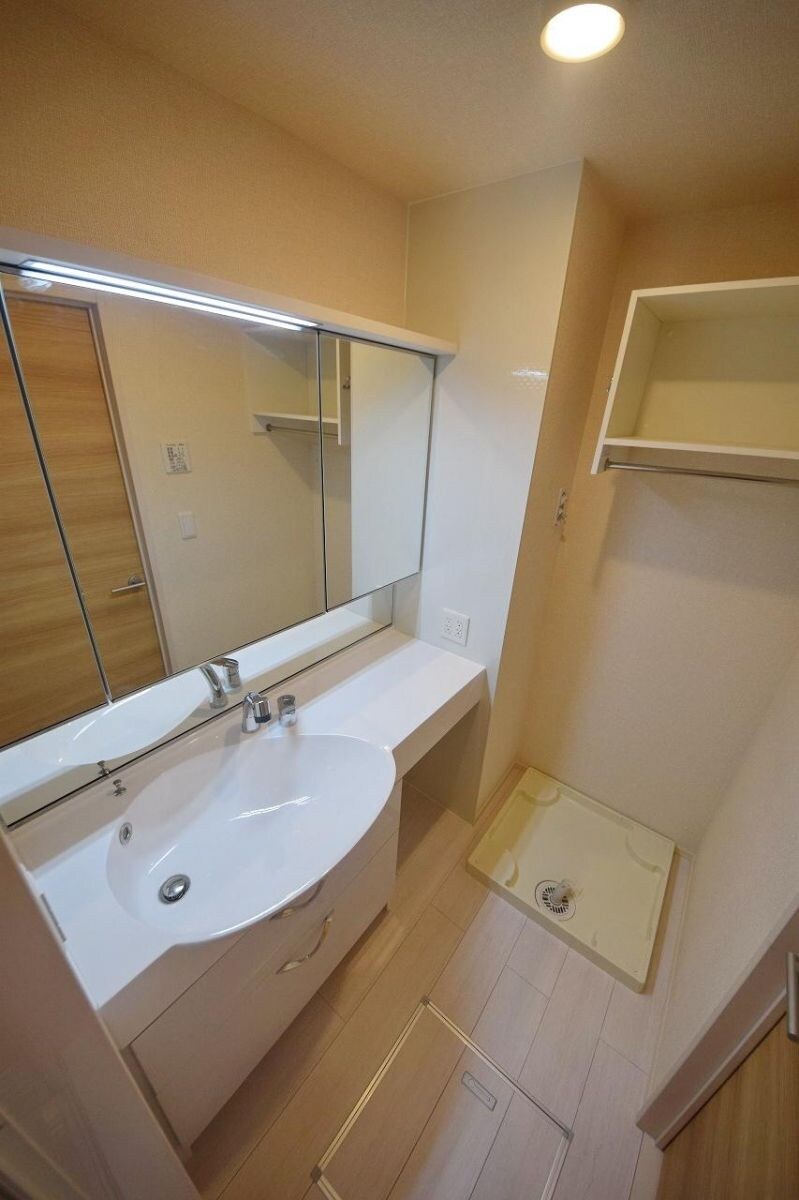 LIBERA　SACRALEの物件内観写真